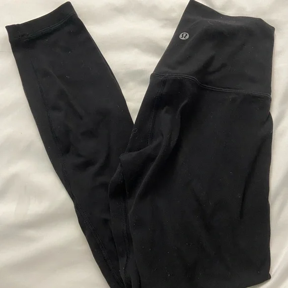 (SOLD) Black Lululemon Align Leggings - Picture 1 of 3